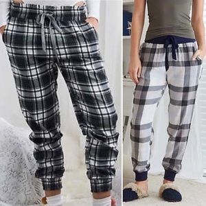 Aerie Flannel Plaid Jogger Pajama Pants | Size: M